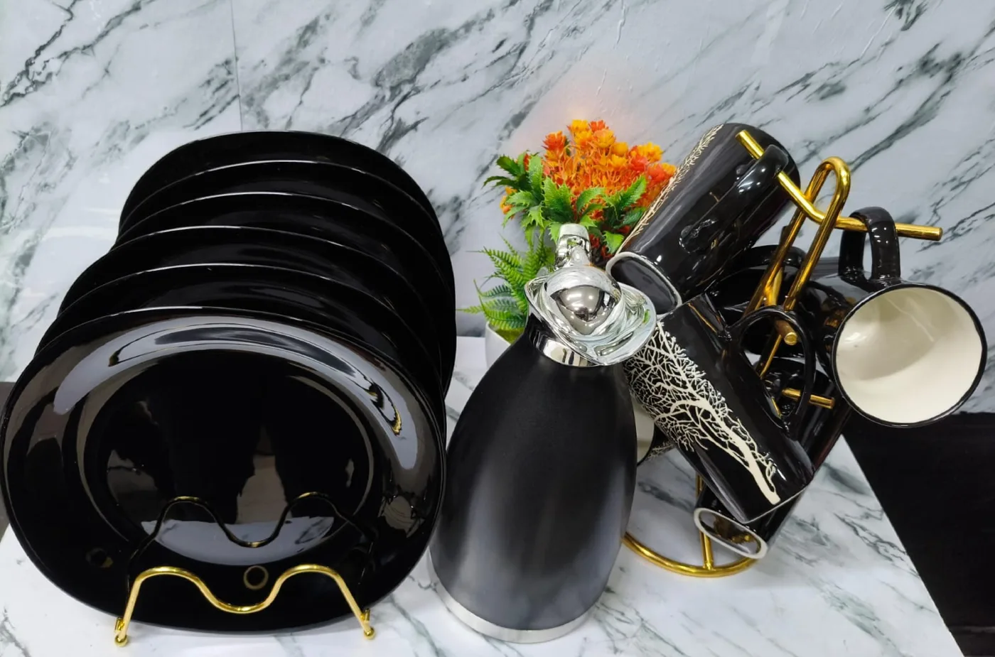 Black square dinner plates, flask and mugs set